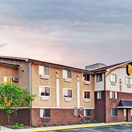 Super 8 By Wyndham Baltimore/Essex Area Luaran gambar
